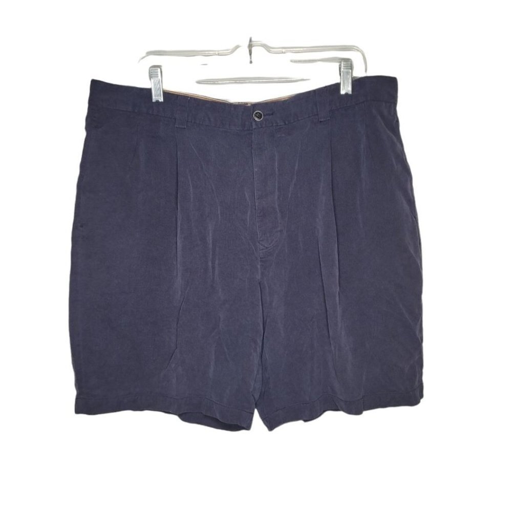 Tommy Bahama Mens Blue silk Pleated casual shorts size 38 with pockets
